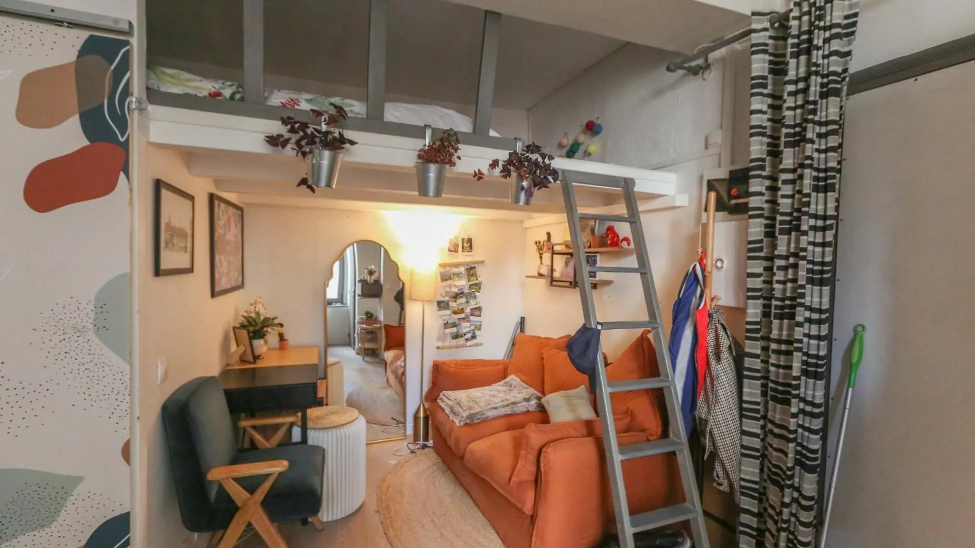 Lovely Studio For 2 Near The Marais Paris